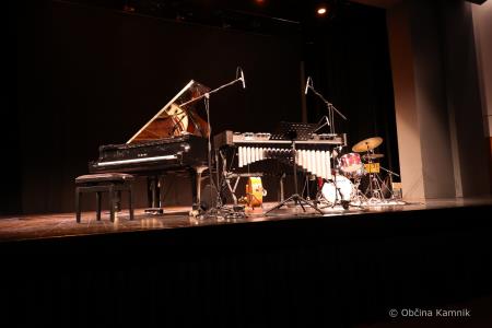 Jazz koncert Gregor Ftičar Black Smoke Quartet ob 25-letnici pobratenja Občine Kamnik in Trofaiach (1)